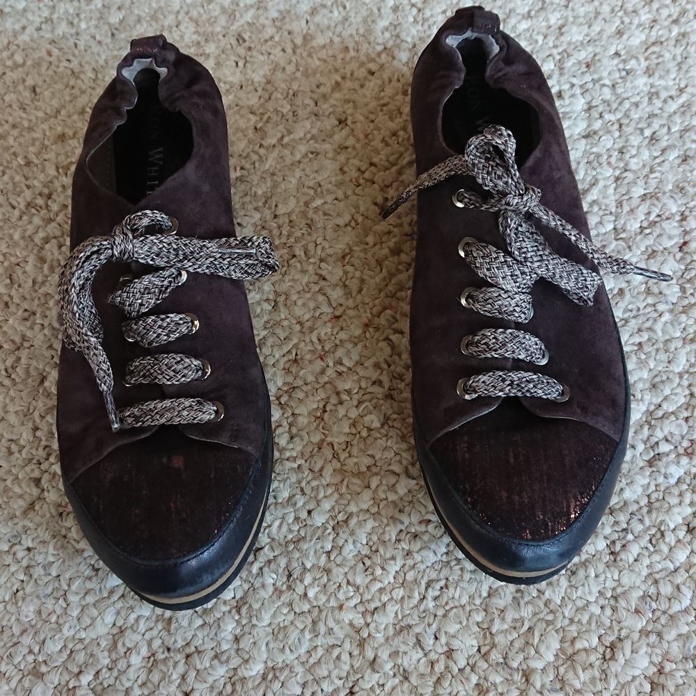 Ron White Brown Suede Nalla Onyx Sneakers size 9